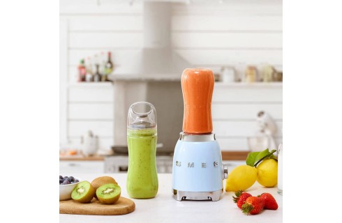 Smeg 600ml Compact Personal Blender